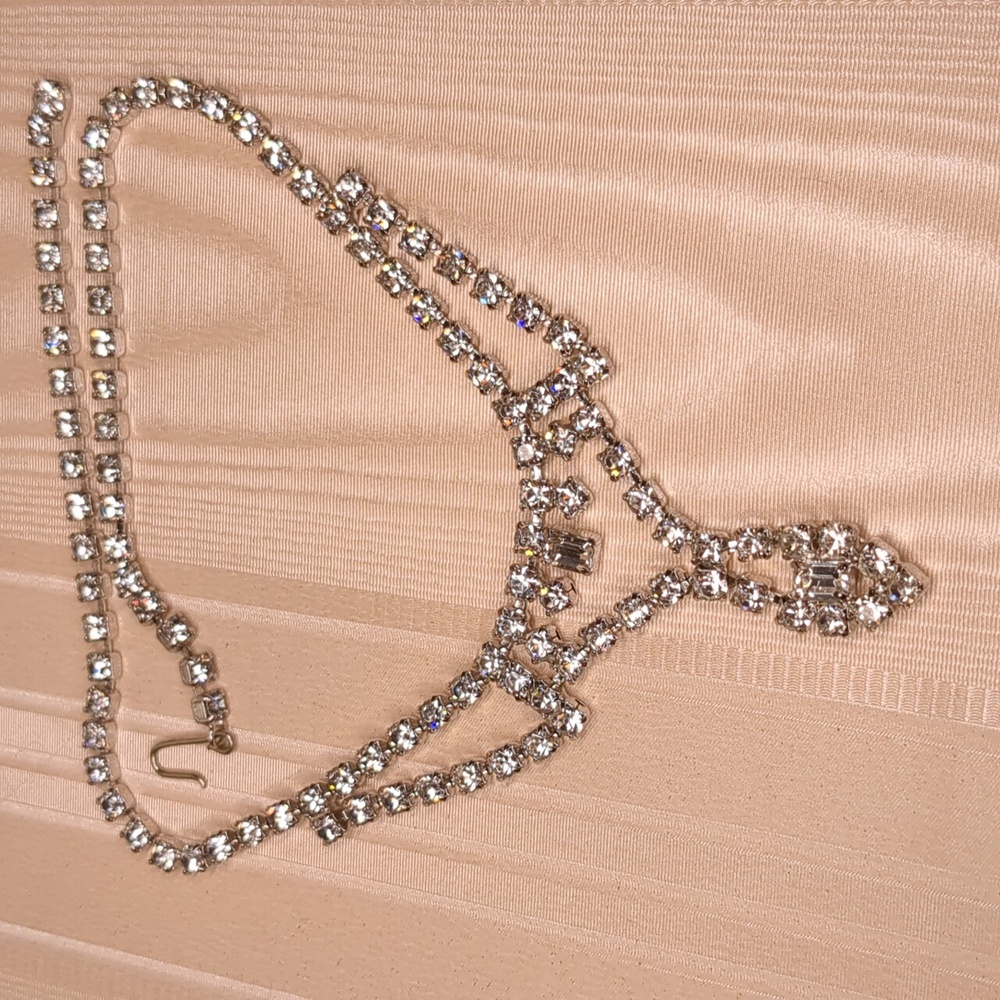 Vintage Rhinestone Statement Necklace Chocker Bib Style Elegant Formal Wedding - Picture 6 of 9